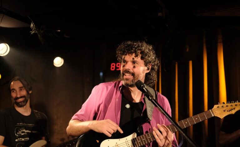 Murilo Muraah lança session do EP “Ao Vivo no Gugastro Estúdio”
