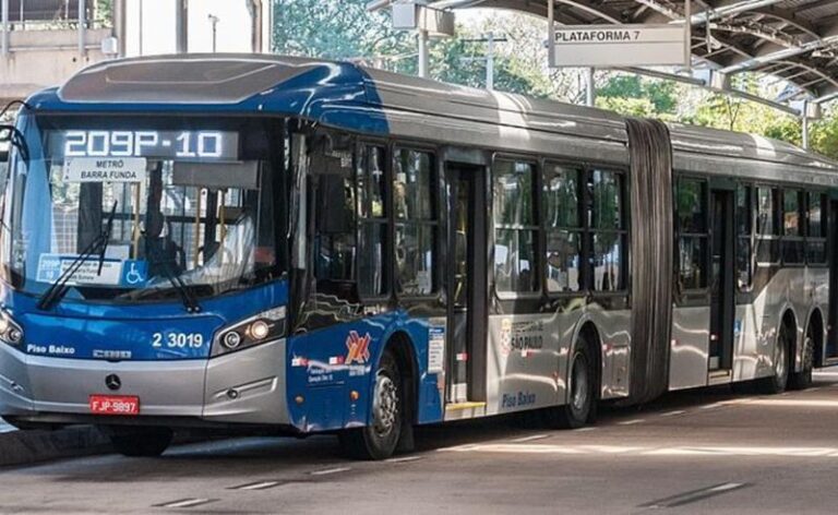 Canais de compra de Vale Transporte em São Paulo cobram tarifas até 27% mais caras para empresas, aponta levantamento
