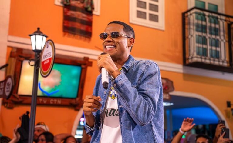Netto Britto celebra sucesso de “A Cena”