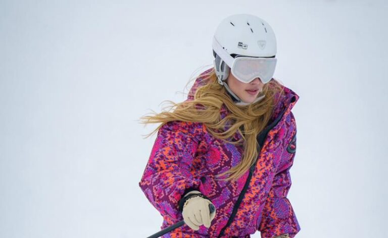Lia Sangali transforma viagem ao Chile em cenário para nova produção da Skill to Dress