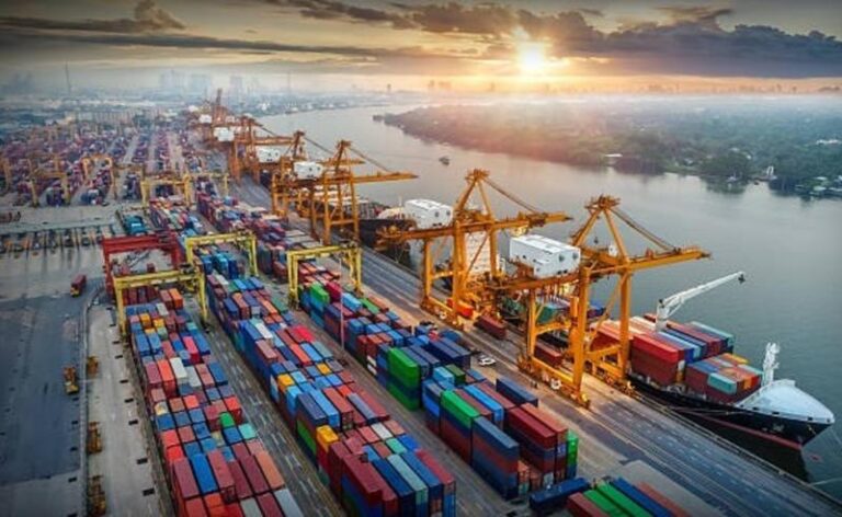 O Brasil facilita a importação, mas ainda dificulta a competição