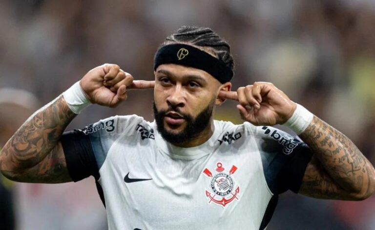 Como o movimento #FicaMemphis transformou a renovação de jogador em crise de gestão no Corinthians