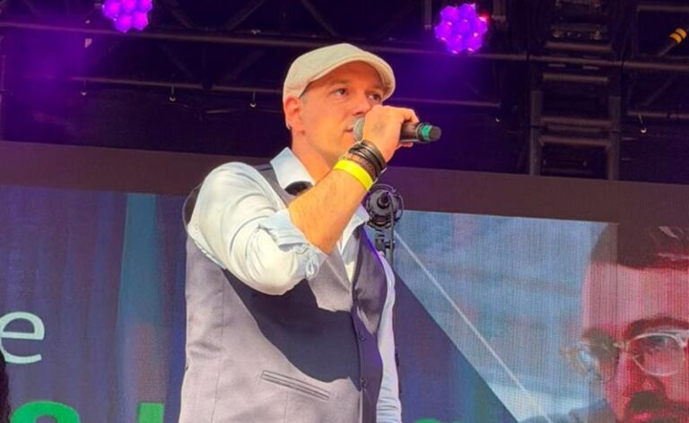 Di Marson conquista prêmio internacional no InterContinental Music Awards 2026 com “Girassóis”