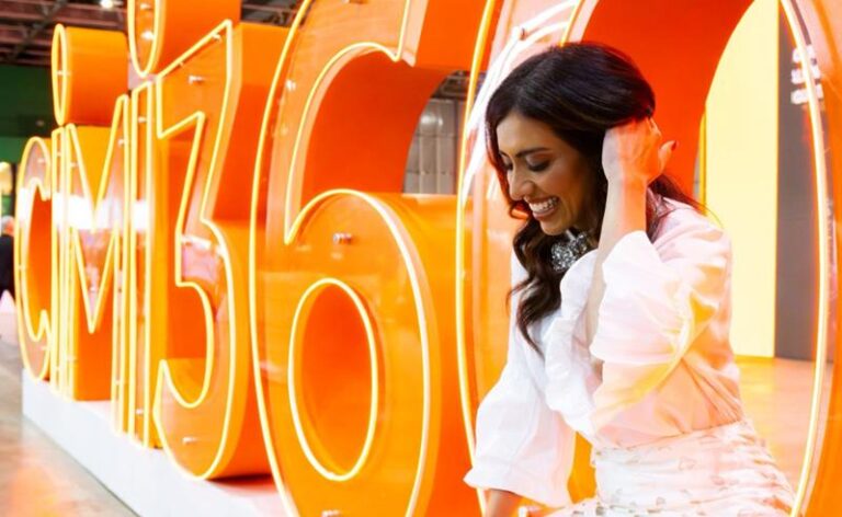Elas Constroem reúne 30 mulheres em obra lançada oficialmente durante o CIMI360