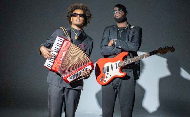 Brunno Ramos e Samuel Eleoterio lançam o single colaborativo “FOGO”, que vem acompanhado de clipe
