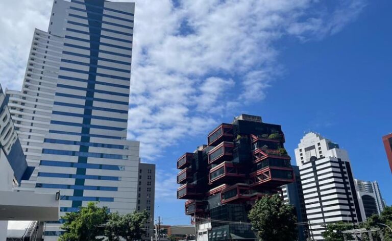 Startup baiana usa IA para acelerar vendas de mais de 100 incorporadoras e imobiliárias
