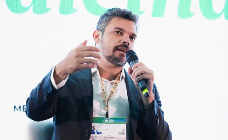 Depressão pode afetar circuitos ligados à memória, e novas pesquisas ampliam debate sobre tratamentos