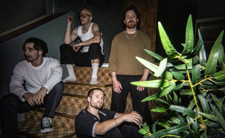 Dead Poet Society lança o novo single “Miami For The Weekend”