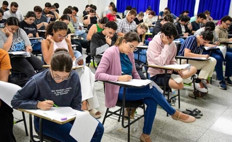 Aprova Marista Solidário prepara gratuitamente jovens em situação de vulnerabilidade social para o Enem e vestibulares