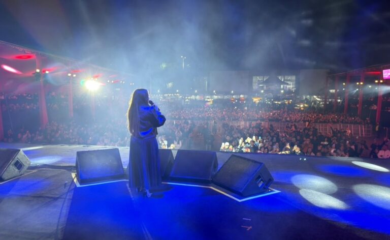 Orquídea Fest Poá 2026 reúne grande público e recebe Sarah Farias e Eyshila na abertura