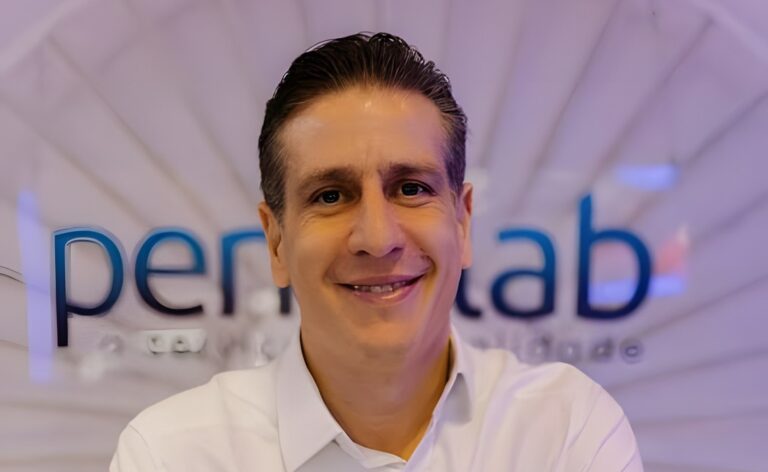 Horas que custam milhões: por que o tempo de análise virou variável de produção na indústria