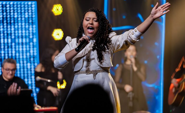 Ingrid Vitória grava projeto pela Todah Experience e lança o single “Varão de Guerra Chegou”